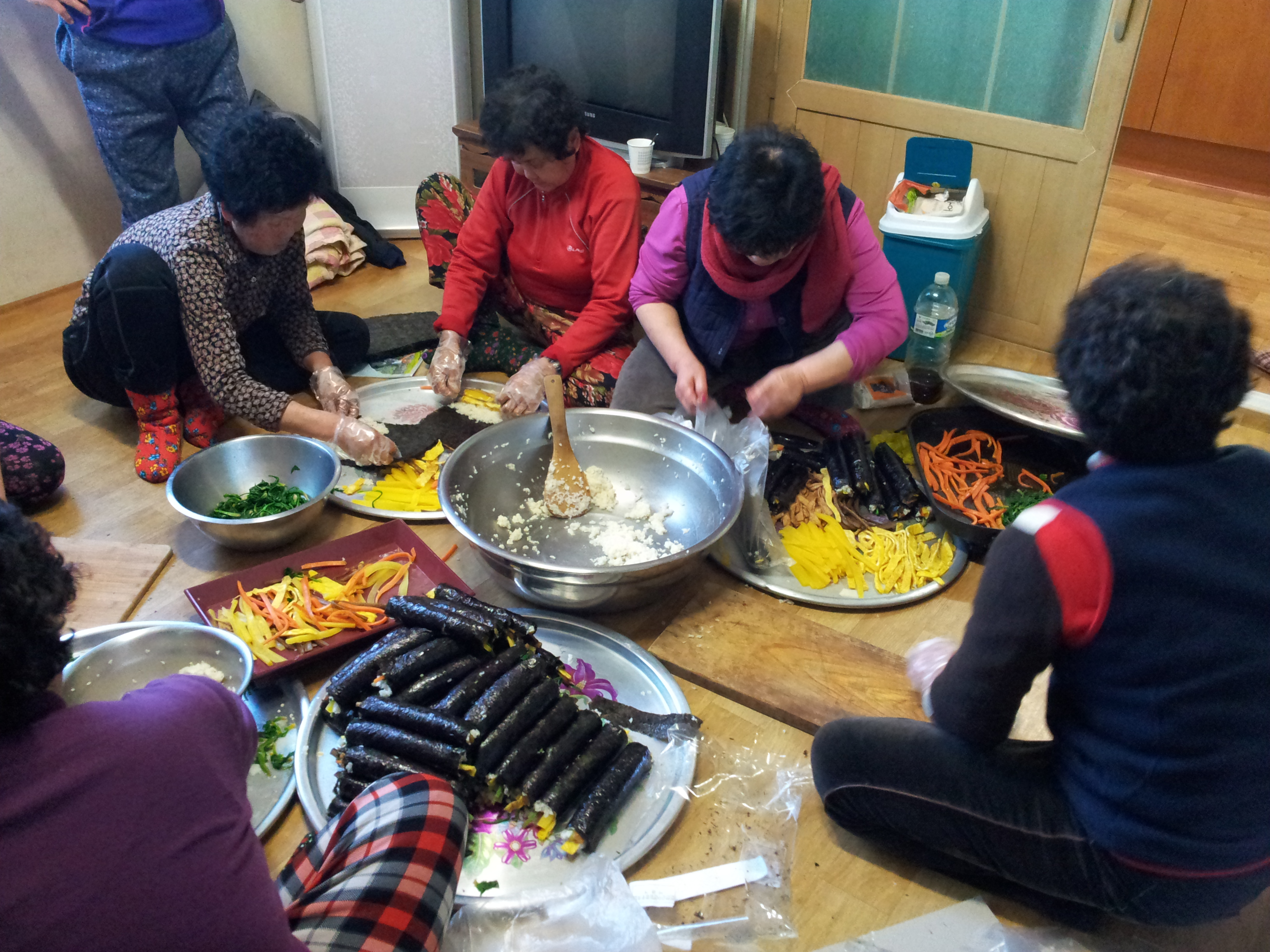 구기마을의 김밥 파티 1